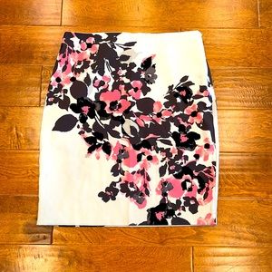 NY&CO STRECH SKIRT